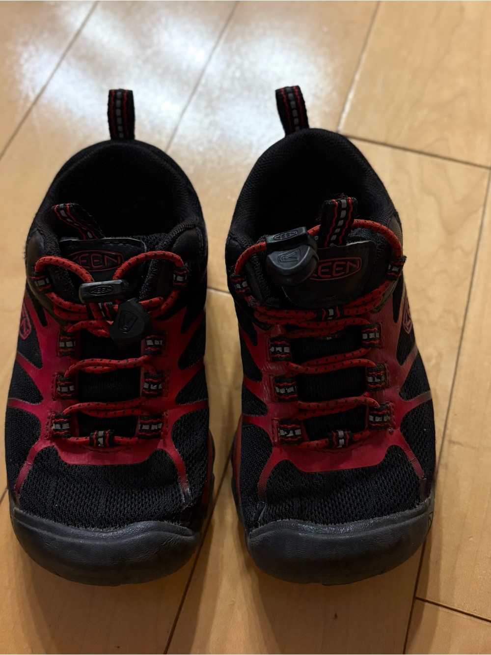 KEEN kids chandler CNX size 10